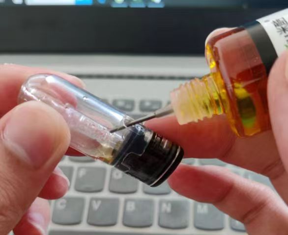 SP2S空彈可重複注油電子煙空倉 高品質陶瓷芯 通用兼容省錢環保 3 SP2S空彈可重複注油電子煙空倉 高品質陶瓷芯 通用兼容省錢環保 商品圖片 2